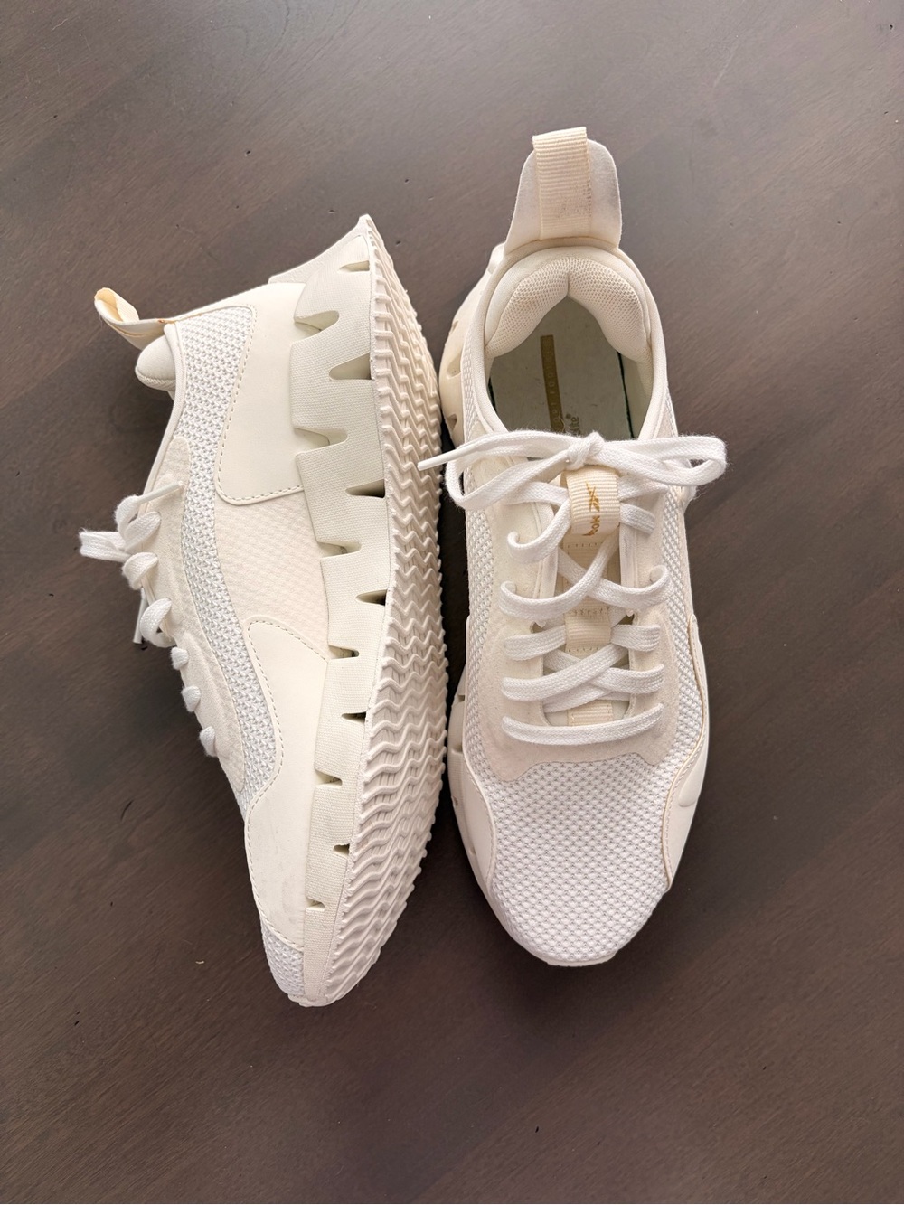 White Reebok Ortholite Sneakers